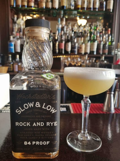 Slow and Low Whiskey Sour cocktail at Glunz Tavern Chicago - National Whiskey Sour Day 2017 recipes